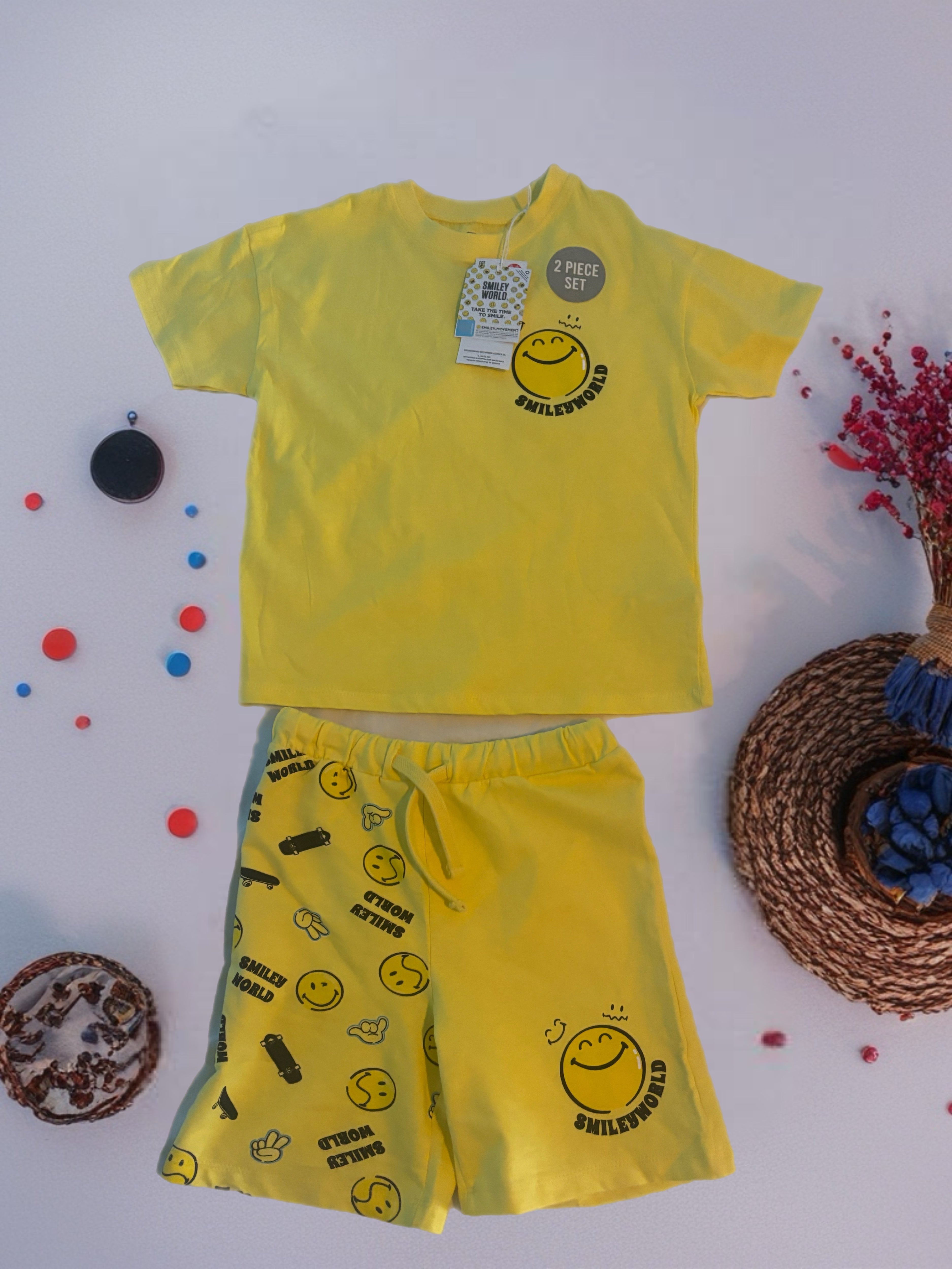💛 SmileyWorld Zweiteiler – T-Shirt & Shorts (Gelb)